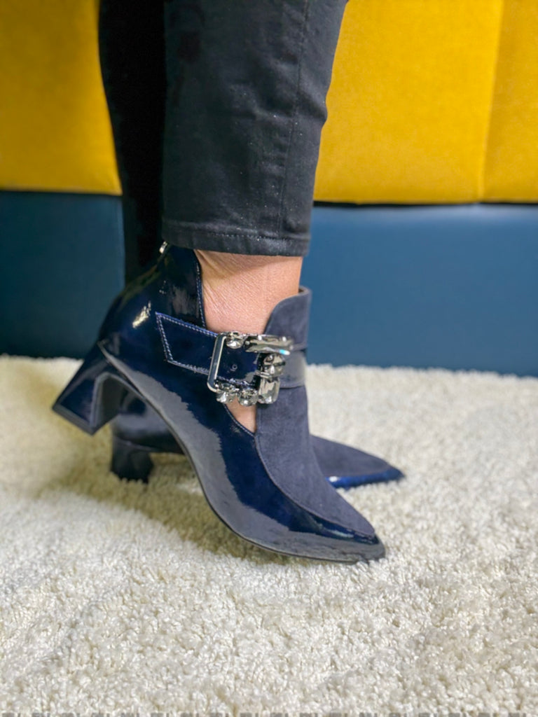 MLV Lori48 Navy