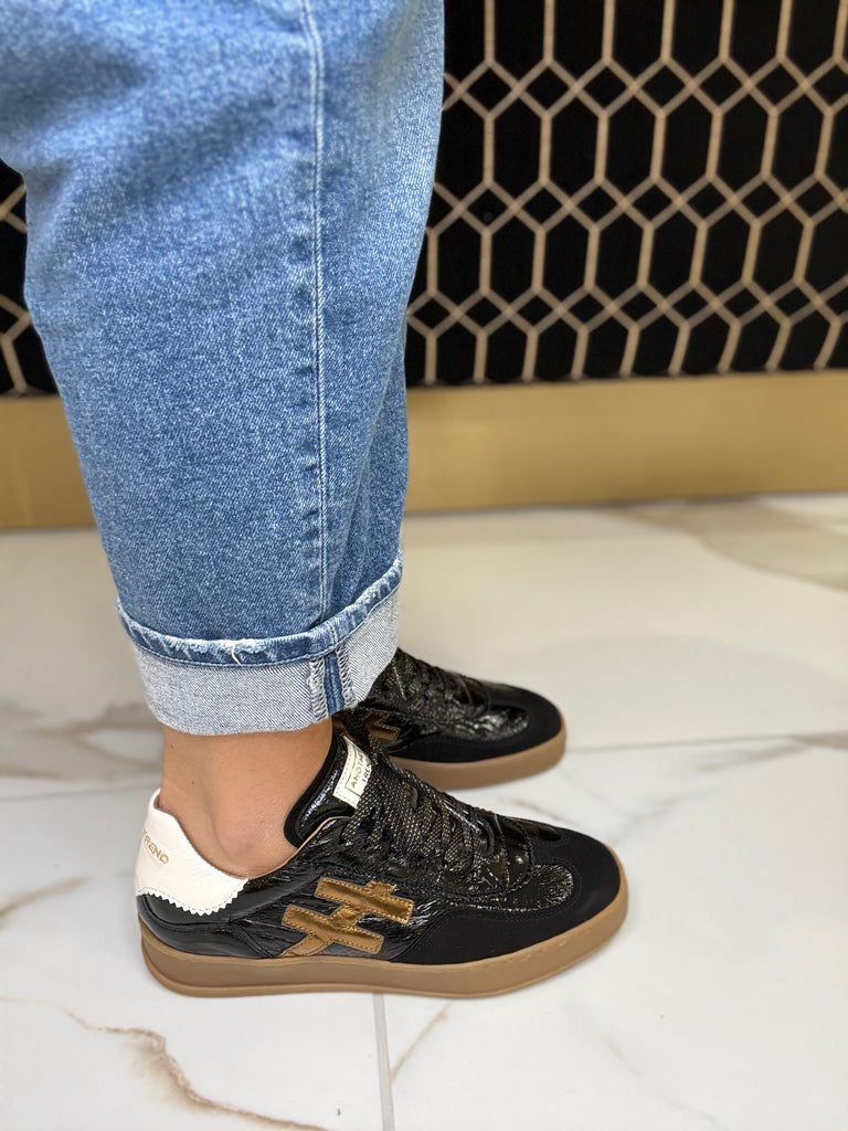 Another Trend Black Trainer