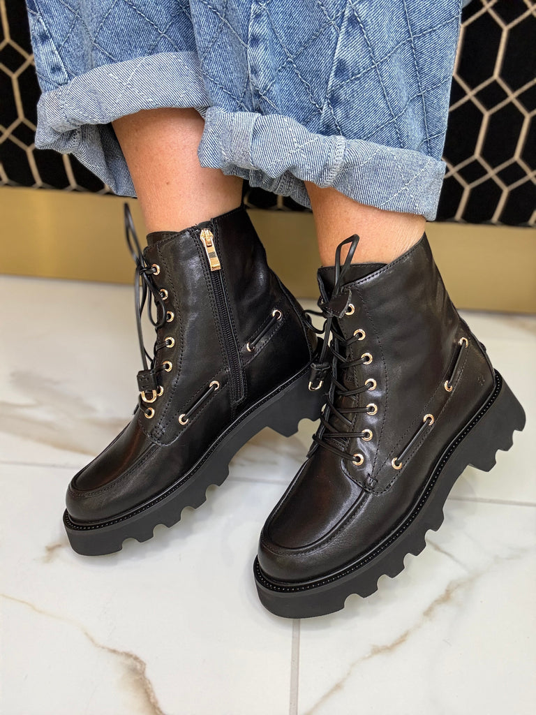 Repo Black Leather Ankle Boot