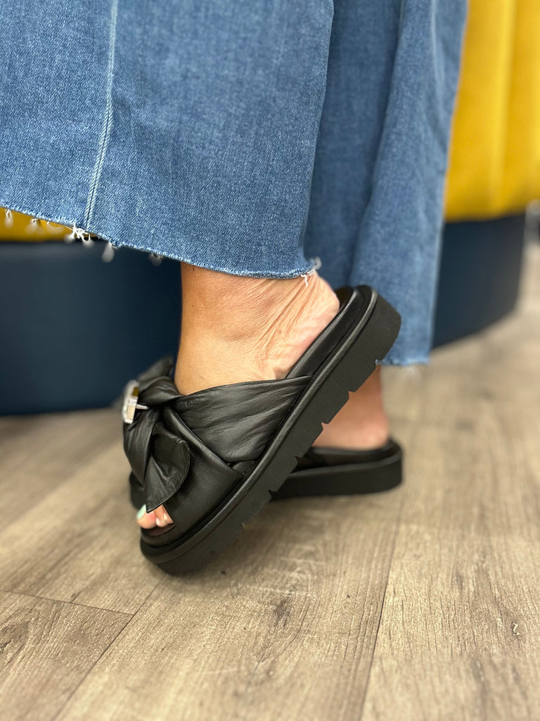 Tosca Blu Summerlyn Black