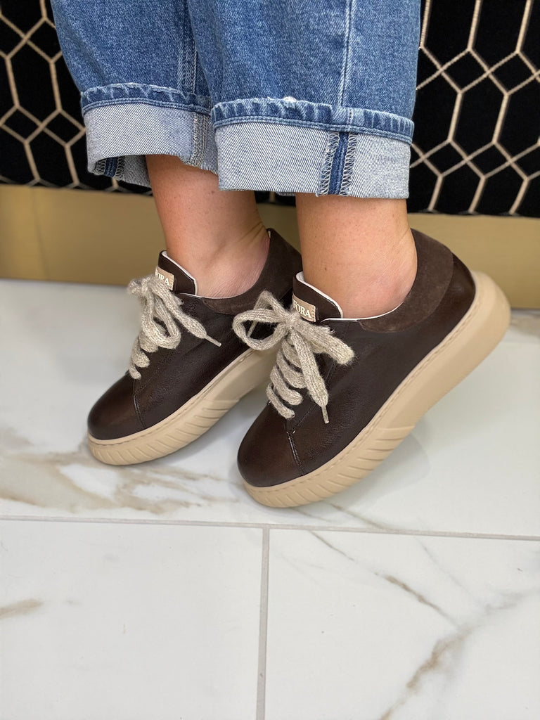 Andia Fora Chocolate Brown Trainers