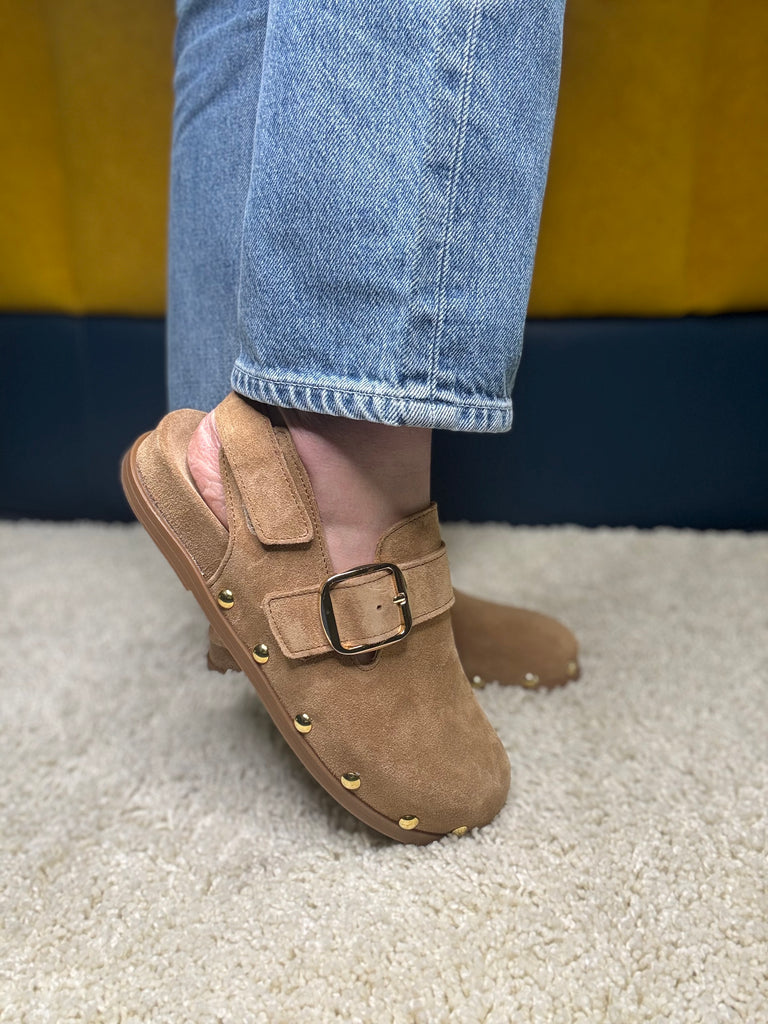 Alpe Tan Clog