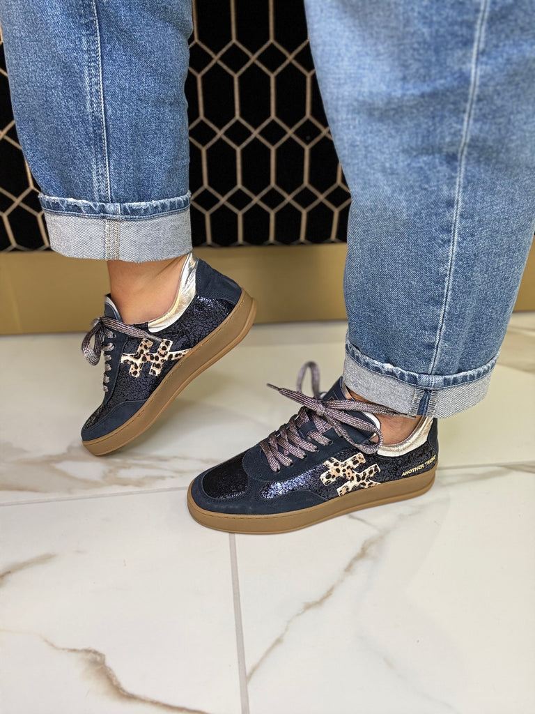Another Trend Blue Trainer