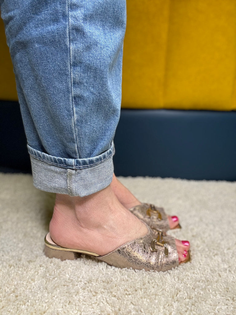 Repo Metallic Mule Rose