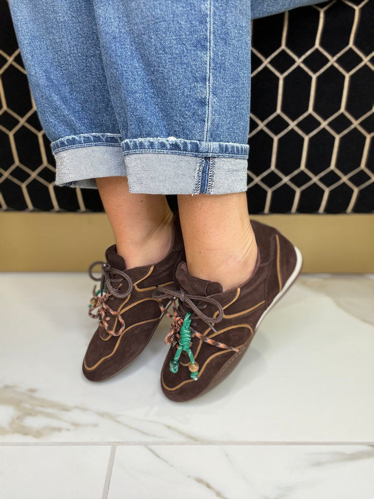 Meline Brown “Speedcat” Trainer